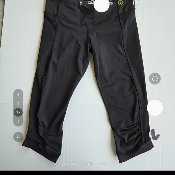 lululemon athletica Black Capris - Picture 1 of 8